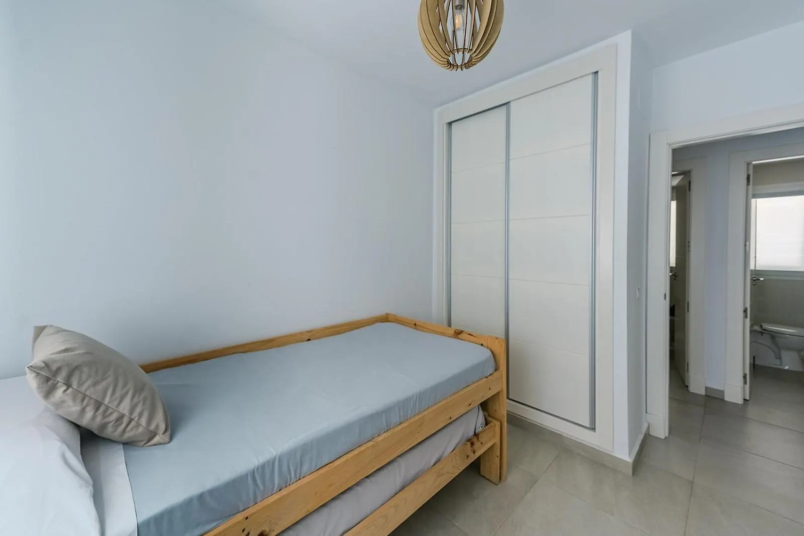 דירות קוניל דה לה פרונטרה Balcones Olehousing